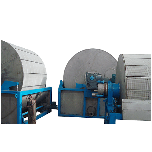 Vacuum drum filter