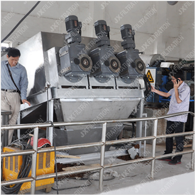 Dewatering Machine